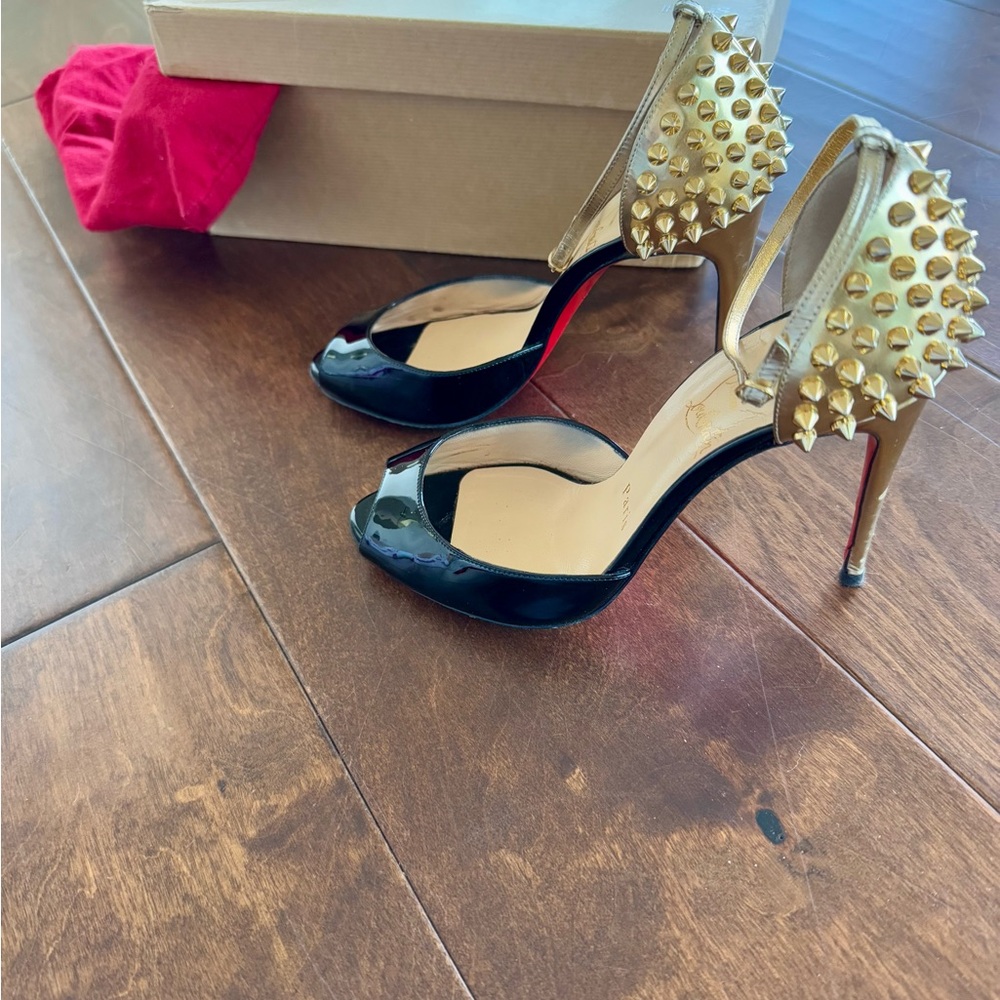 Christian Louboutin Peep Toe Sandal